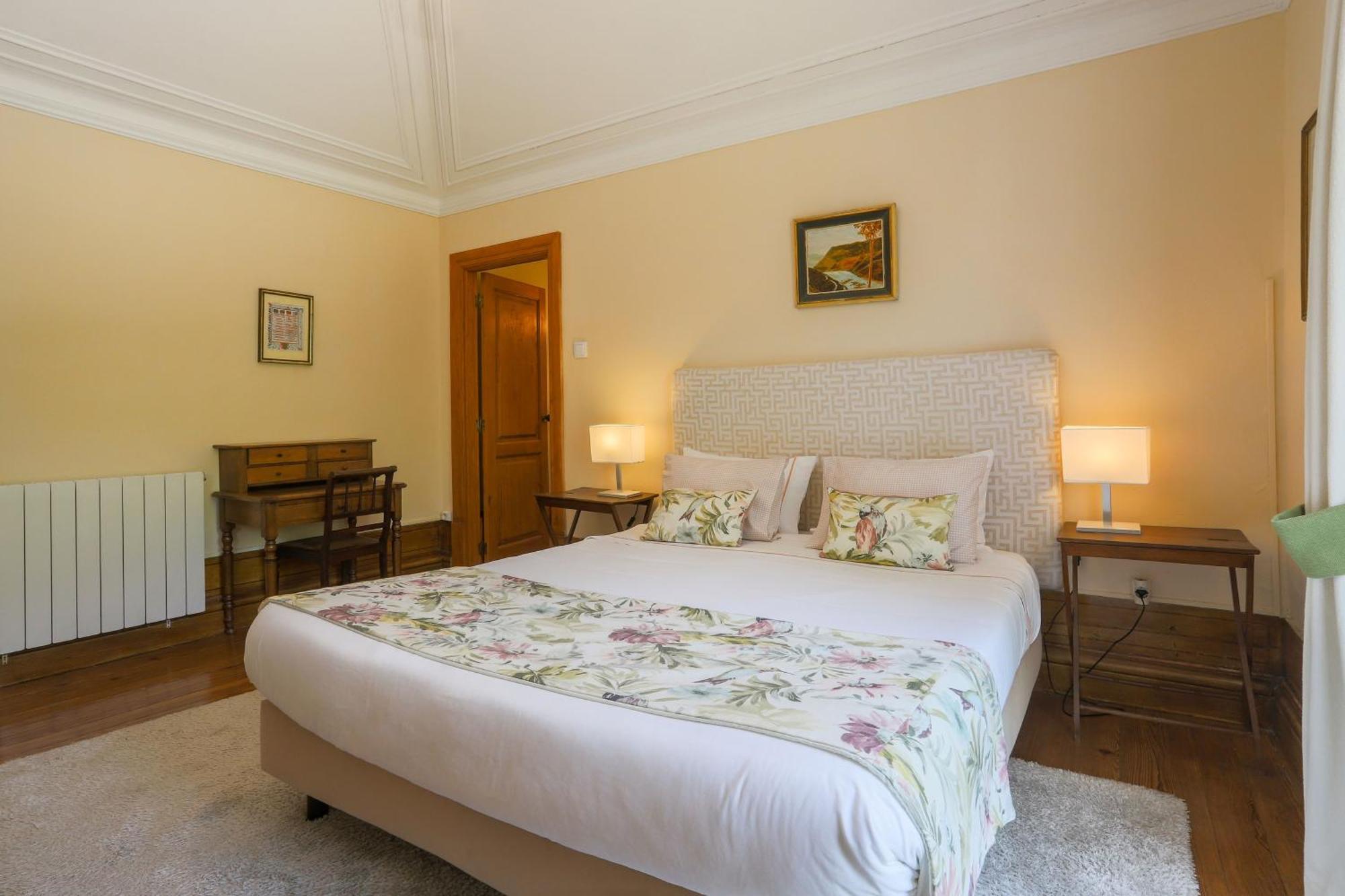 Hotel Outeiro Tuías - Manor House Marco de Canavezes Habitación foto