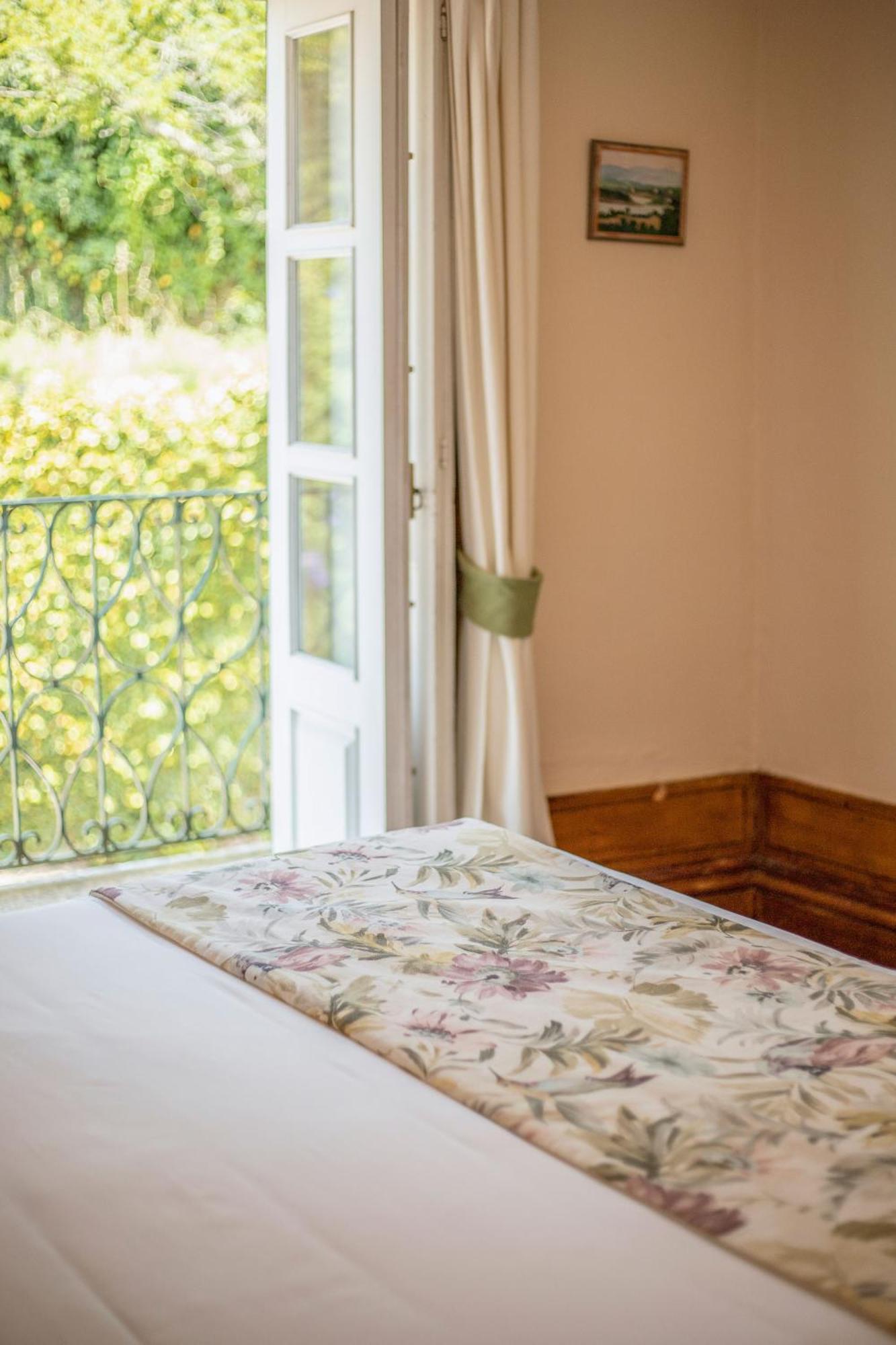 Hotel Outeiro Tuías - Manor House Marco de Canavezes Habitación foto
